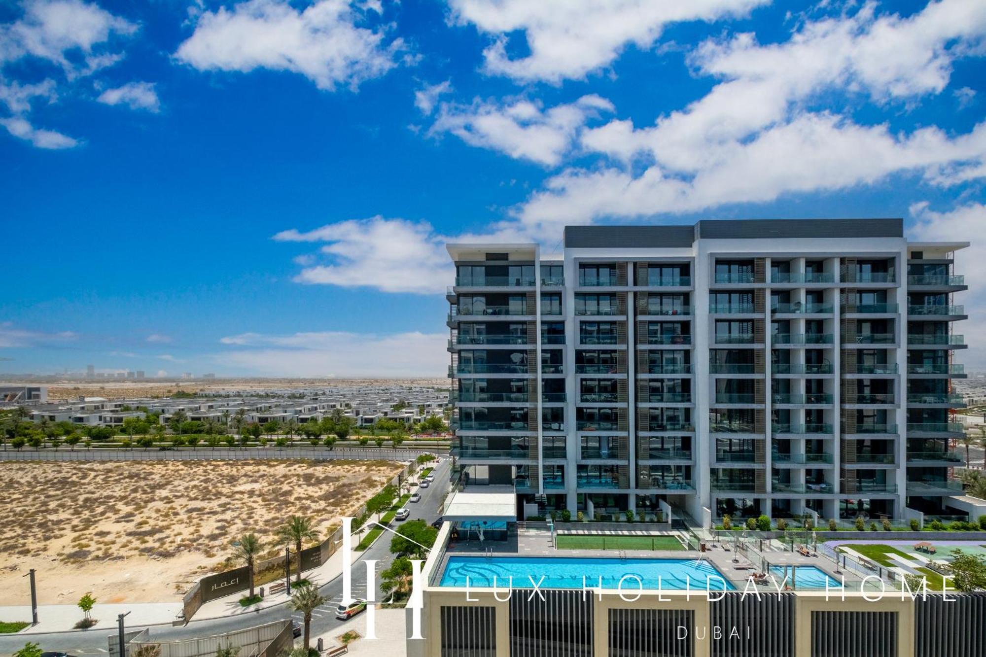 Lux Hills Sway 2 Apartment *
